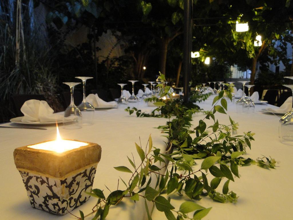 Hotel Restaurant Llansola Sant Carlos de la Ràpita Εξωτερικό φωτογραφία