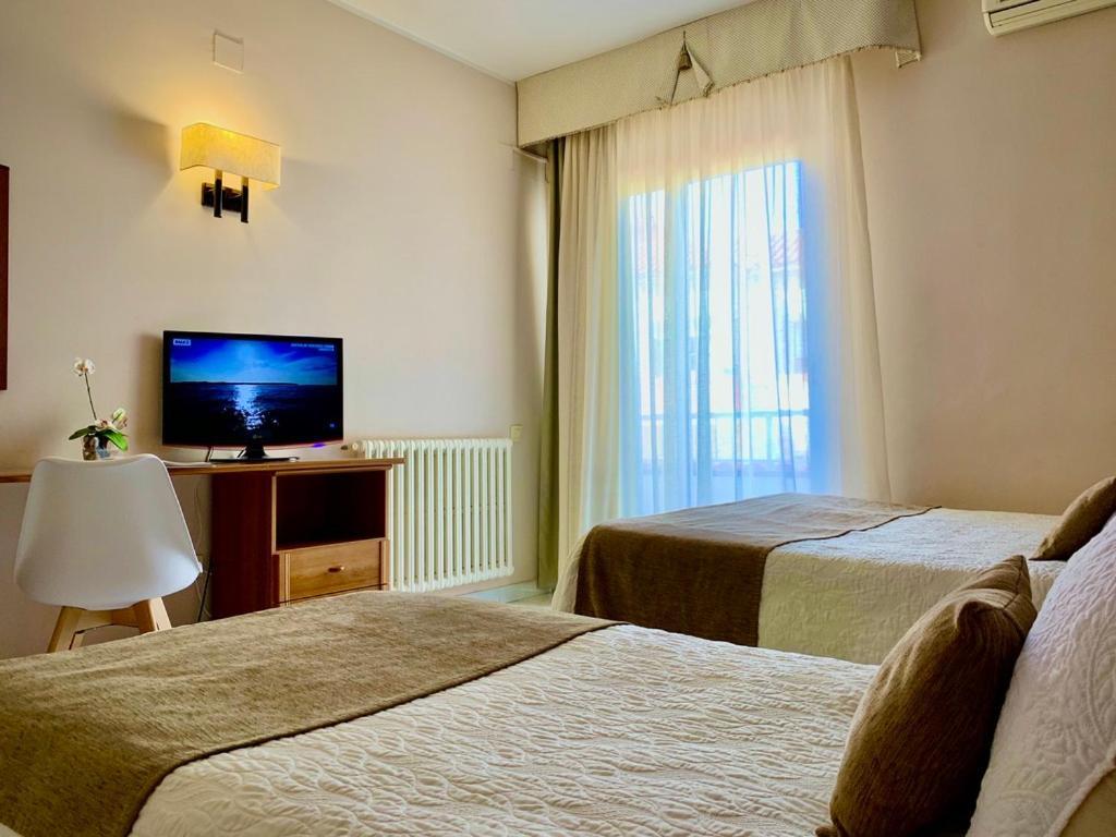 Hotel Restaurant Llansola Sant Carlos de la Ràpita Εξωτερικό φωτογραφία