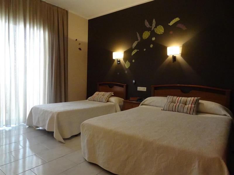 Hotel Restaurant Llansola Sant Carlos de la Ràpita Εξωτερικό φωτογραφία