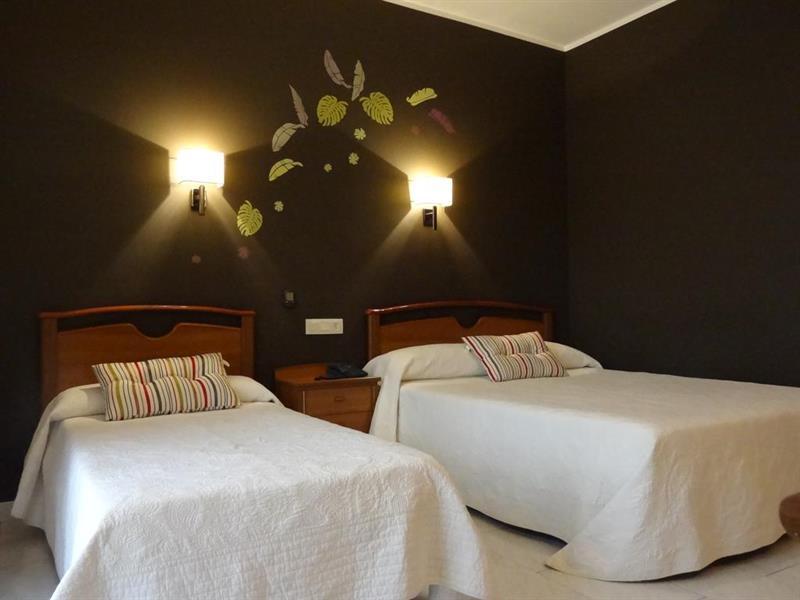 Hotel Restaurant Llansola Sant Carlos de la Ràpita Εξωτερικό φωτογραφία