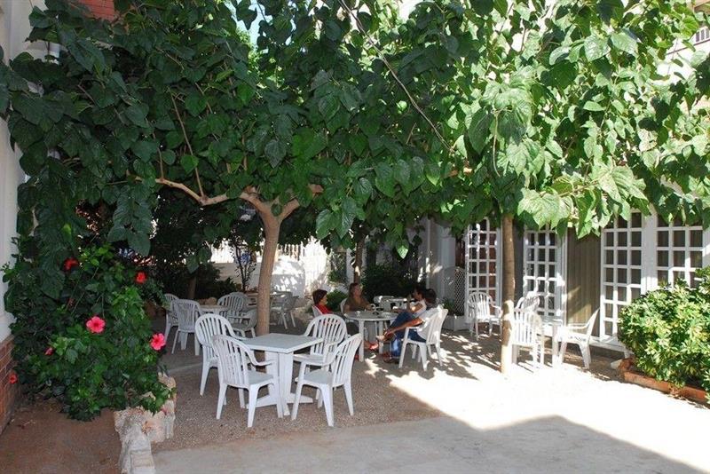 Hotel Restaurant Llansola Sant Carlos de la Ràpita Εξωτερικό φωτογραφία