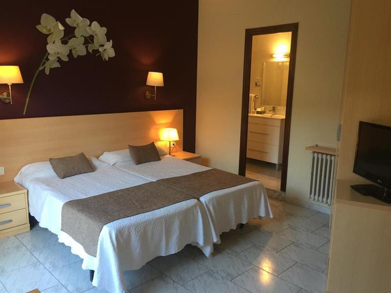 Hotel Restaurant Llansola Sant Carlos de la Ràpita Εξωτερικό φωτογραφία